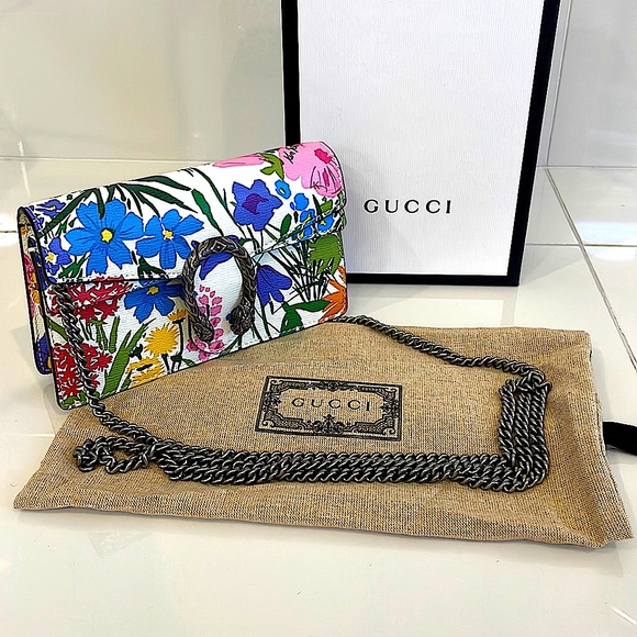 Gucci Handbags - Gucci Ken Scott Super Mini Dionysus